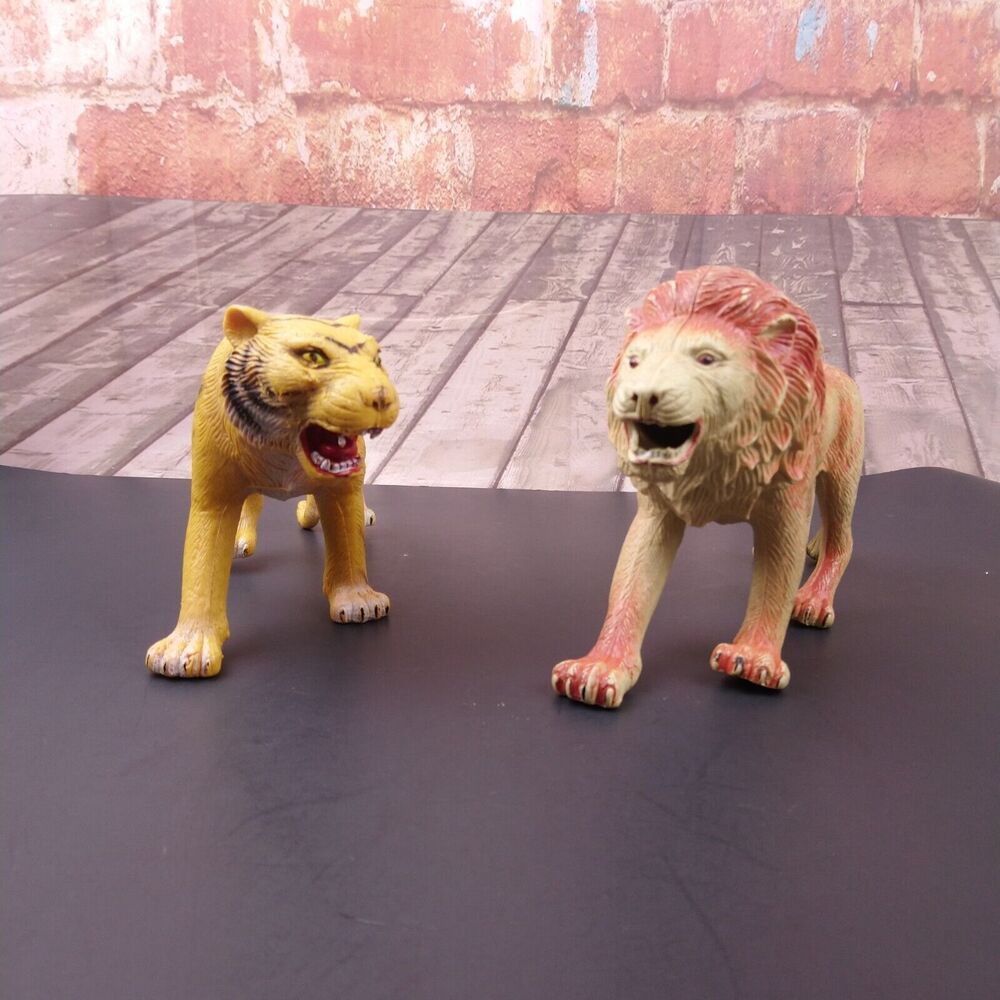 VTG 1980's Imperial Large 10" Lion & Tiger Figures